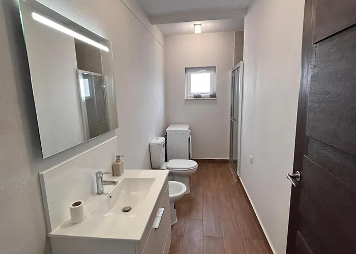 Lägenhet Refugio Do Alto De Levira *